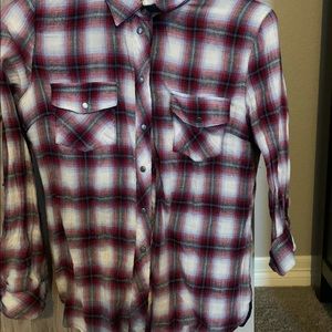 Flannel shirt, only worn once!